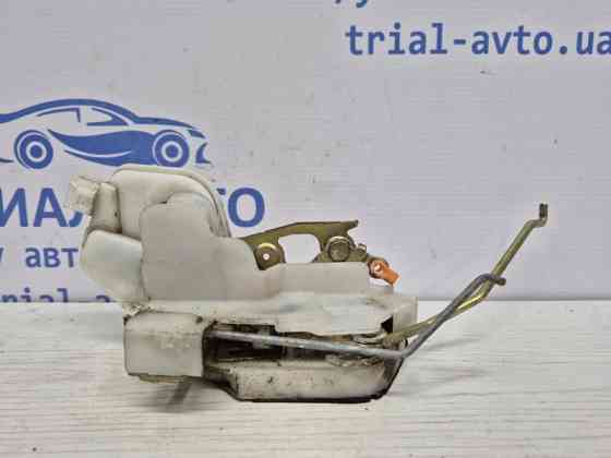 Замок двери передний левый Mitsubishi Pajero Sport K9 2.5 DIESEL 4D56 1996 (б/у) Київ