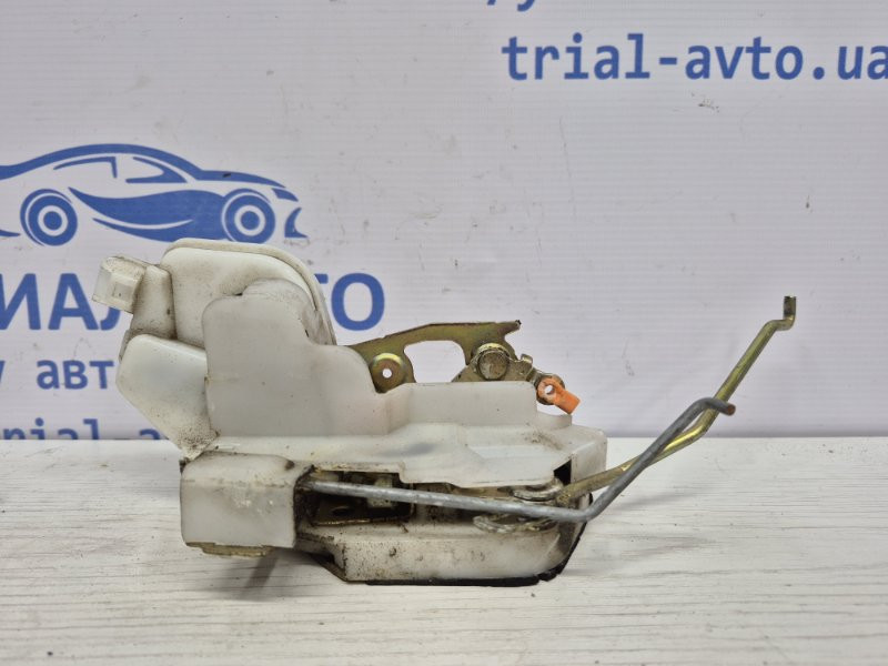 Замок двери передний левый Mitsubishi Pajero Sport K9 2.5 DIESEL 4D56 1996 (б/у) Киев - изображение 1