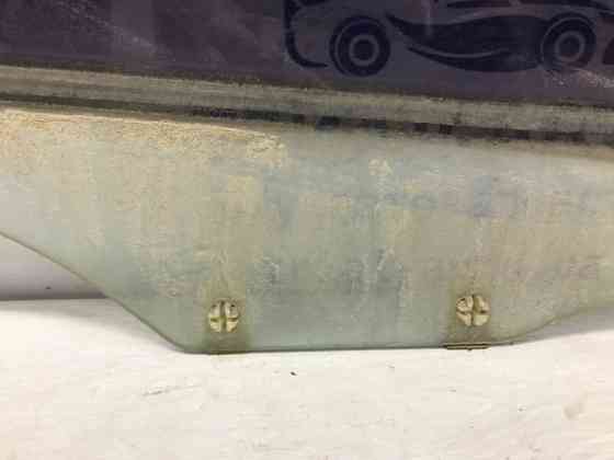 Стекло двери заднее левое Mitsubishi Pajero Wagon 4 3.2 ДИЗЕЛЬ 4M41 2006 (б/у) Київ