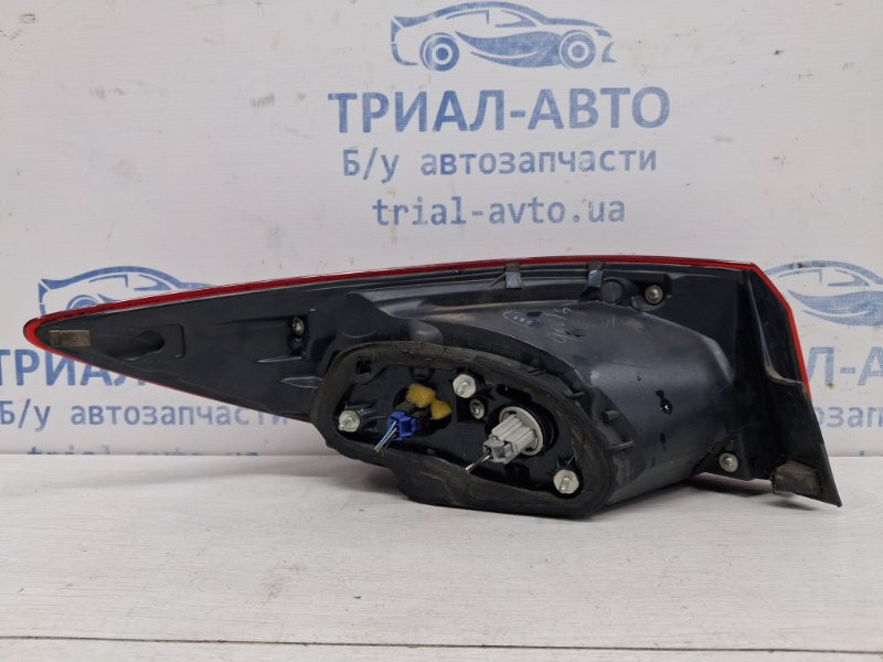Фонарь задний внешний правый Mazda 3 BM 2.2 DIESEL 2013 (б/у) Киев - изображение 4