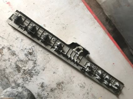 Бу накладка крепления задних сидений Renault Scenic1, 7700845648 Кропивницкий - изображение 2