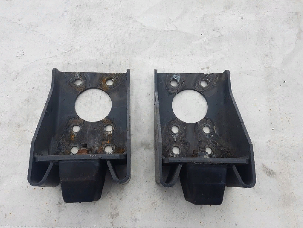 1891950 Кронштейн отбойника заднего DAF XF 106 Euro 6 Львов - изображение 1