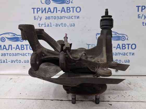 Цапфа задняя левая со ступицей Mazda 3 BM 2.2 DIESEL 2013 (б/у) Киев