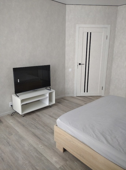 Сучасна 1к квартира Хмельницький - зображення 3