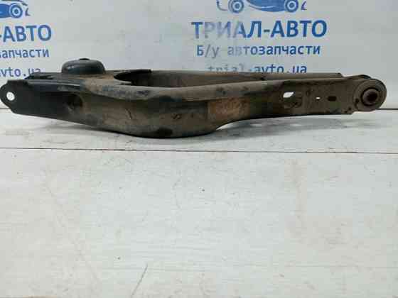 Рычаг задней подвески нижний поперечный (под пружину) Toyota RAV 4 2005-2016 4874042010 (Арт. 60518) Київ