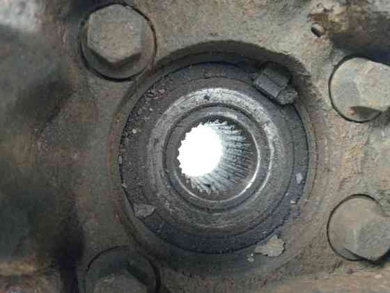 Кулак поворотный правый со ступицей Subaru Forester SJ 2.0 DIESEL EE20Z 2012 (б/у) Київ