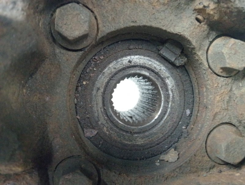 Кулак поворотный правый со ступицей Subaru Forester SJ 2.0 DIESEL EE20Z 2012 (б/у) Киев - изображение 4