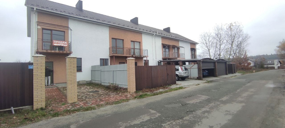Таунхаус в котеджном городке Горбовичи Київ - зображення 1
