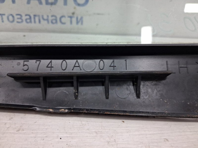 Стекло двери задней левой (форточка) Mitsubishi Lancer 10 1.5 БЕНЗИН 4A91 2007 (б/у) Киев - изображение 3