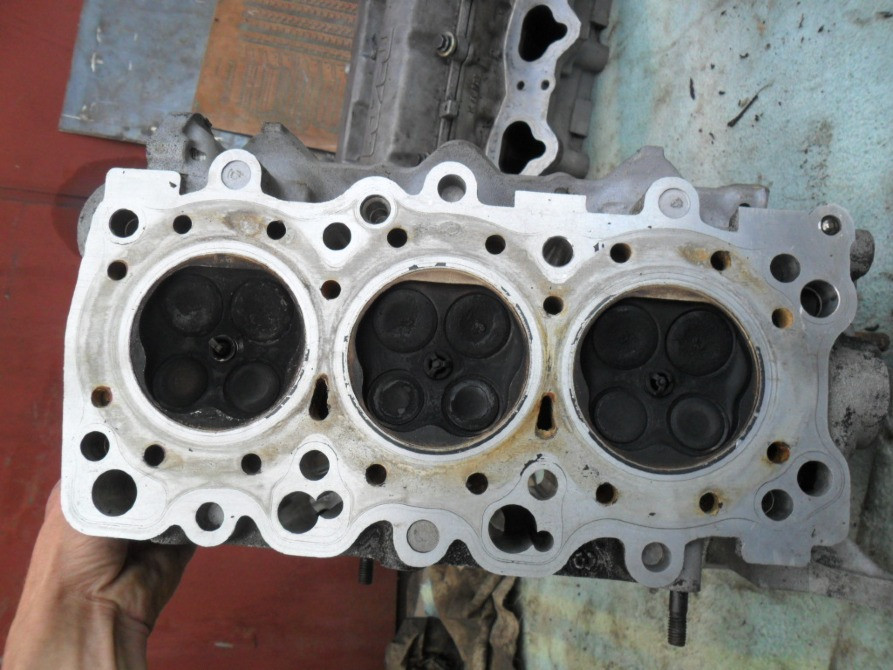 Головка блоку Mazda Кседокс 2.0, V6, бензин, KF0510100G, KL0110135A Винница - изображение 8