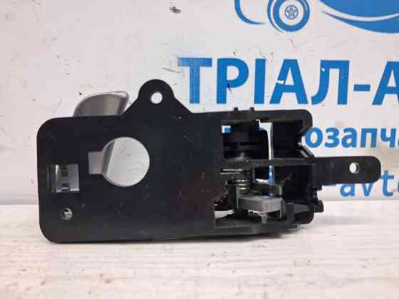 Ручка двери внутренняя правая Hyundai Santa fe 2005-2012 826212B000HZ (Арт. 70692) Киев