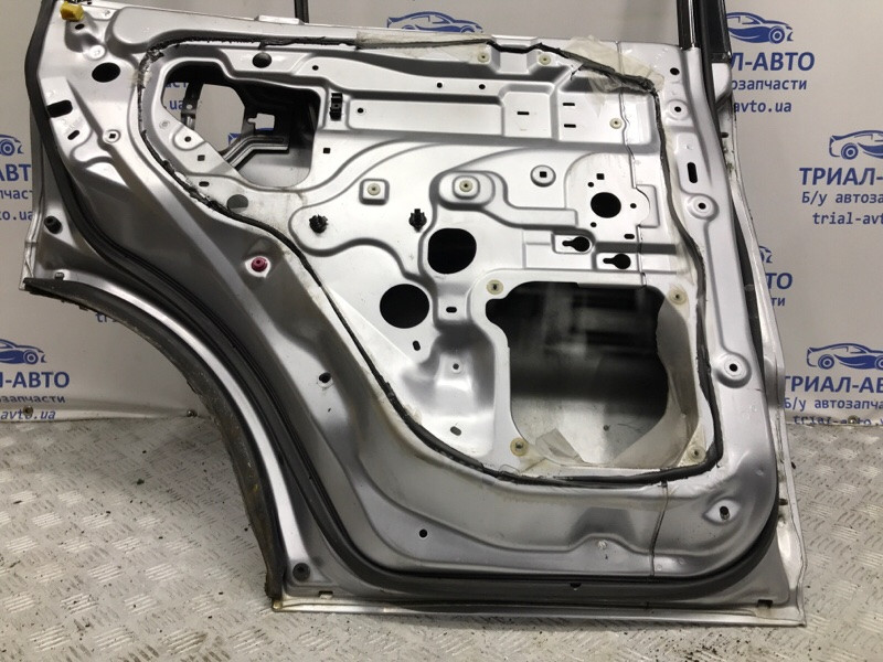 Дверь задняя левая Mitsubishi Pajero Wagon 3 3.2 ДИЗЕЛЬ 4M41 1999 (б/у) Киев - изображение 10