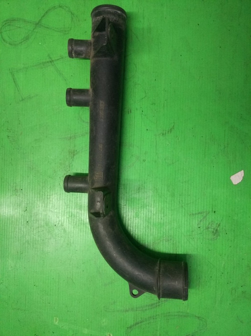 Патрубок системи охолодження 90322216 Опель Opel саксафон оригінал Винница - изображение 2