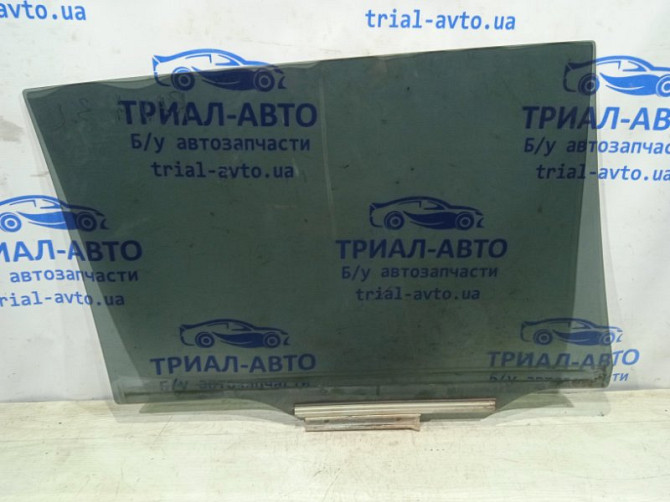 Стекло двери заднее левое Toyota RAV 4 A30 2005 (б/у) Київ - зображення 3