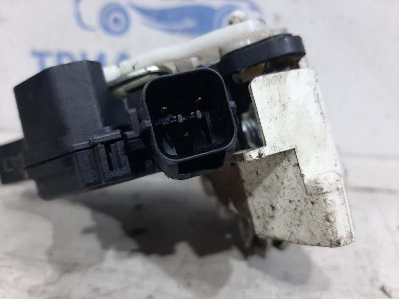 Замок двери задний правый Mitsubishi L200 KB 2.5 ДИЗЕЛЬ 4D56U 2006 (б/у) Киев - изображение 4