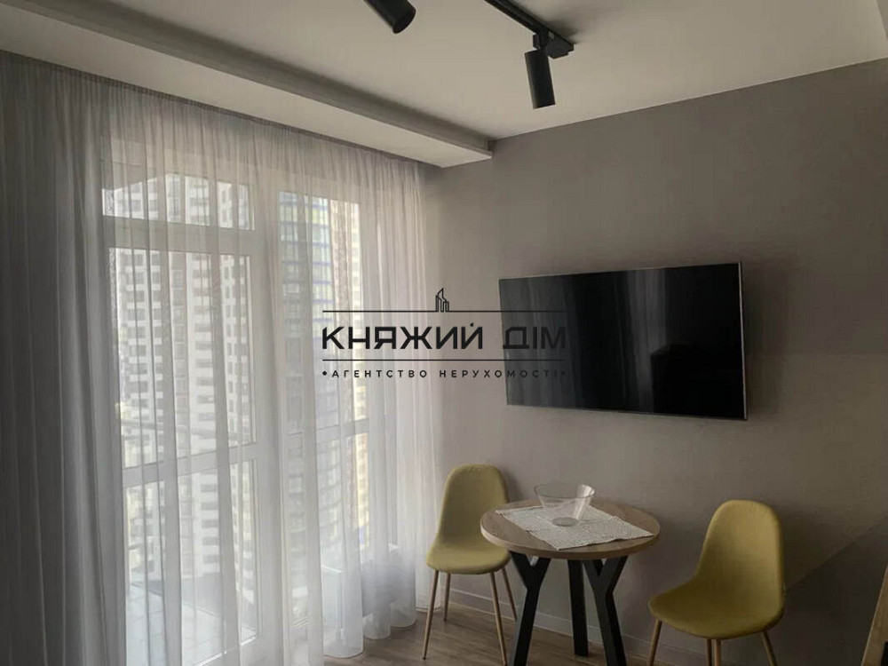 Шикарна 1к. квартира ЖК Зарічний. м.Славутич 5 хвилин. № 11200300 Киев - изображение 4