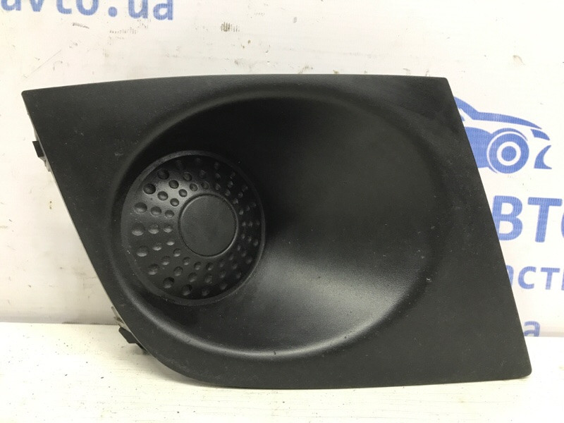 Накладка бампера Nissan Tiida C11 1.6 БЕНЗИН HR16 2004 перед. прав. (б/у) Київ - зображення 1