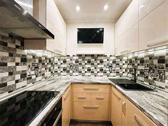 продажа 2-к квартира Киев, Голосеевский, 132500 $ Київ