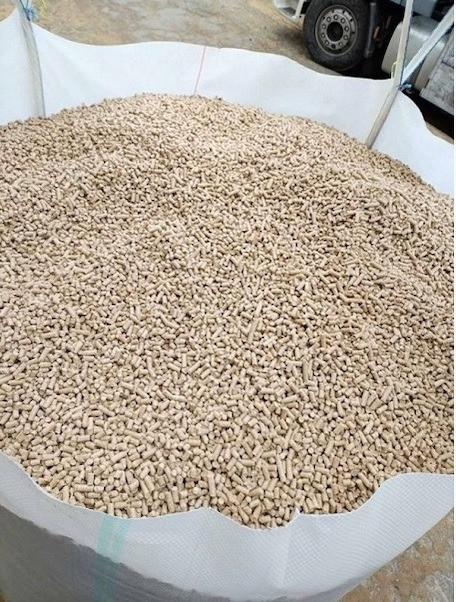 Пелети з деревини та лушпиння з доставкою по Україні Киев - изображение 1