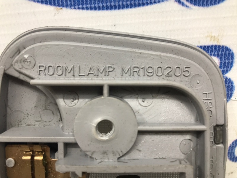 Плафон задний Mitsubishi Pajero Sport 1996-2008 MR748283 (Арт. 30001) Київ - зображення 3