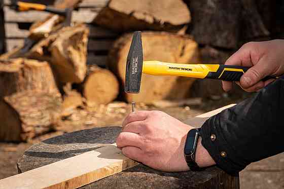 Молоток слесарный MASTERTOOL 300 г HRC 50 рукоятка фиберглассовая 290 мм 02-0903 Харків