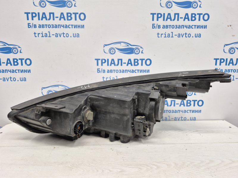 Фара правая Hyundai IX35 LM 1.7 DIESEL D4FD 2009 (б/у) Київ - зображення 8