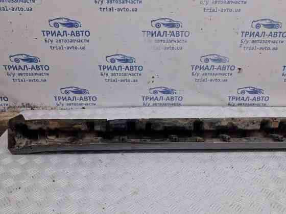 Накладка порога внешняя правая Mitsubishi Outlander CU 2.4 БЕНЗИН 4G69 2003 (б/у) Київ