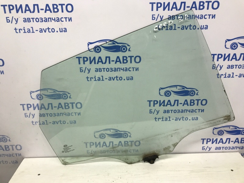 Стекло двери заднее правое Kia Ceed ED 1.6 DIESEL D4FB 2006 (б/у) Київ - зображення 1