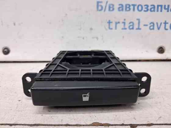 Подстаканник Toyota Avensis 2002-2010 5562005010 (Арт. 71316) Київ