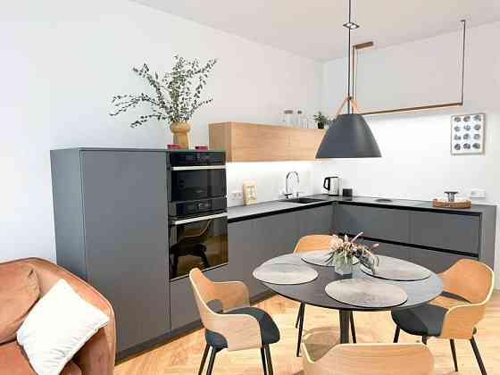 долгосрочная аренда 3-к квартира Киев, Печерский, 1700 $/мес. Киев