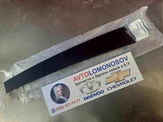 Накладка двери передней левой вертикальная Daewoo Leganza Дніпро
