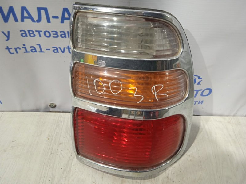 Фонарь задний внешний правый Toyota Land Cruiser J100 1998 (б/у) Київ - зображення 1