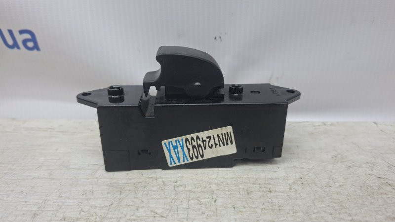 Кнопка стеклоподъемника Mitsubishi Lancer 9 1.6 БЕНЗИН 4G18 2003 перед. прав. (б/у) Київ - зображення 2
