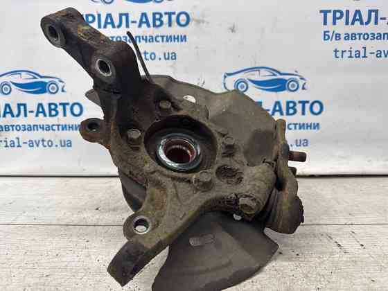 Кулак поворотный левый со ступицей Hyundai IX35 LM 1.7 DIESEL D4FD 2009 (б/у) Киев