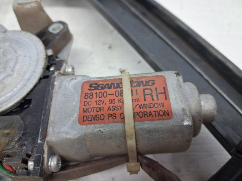 Стеклоподъемник задний правый SsangYong Rexton Y250 2.7 D27DT 2006 (б/у) Київ - зображення 4