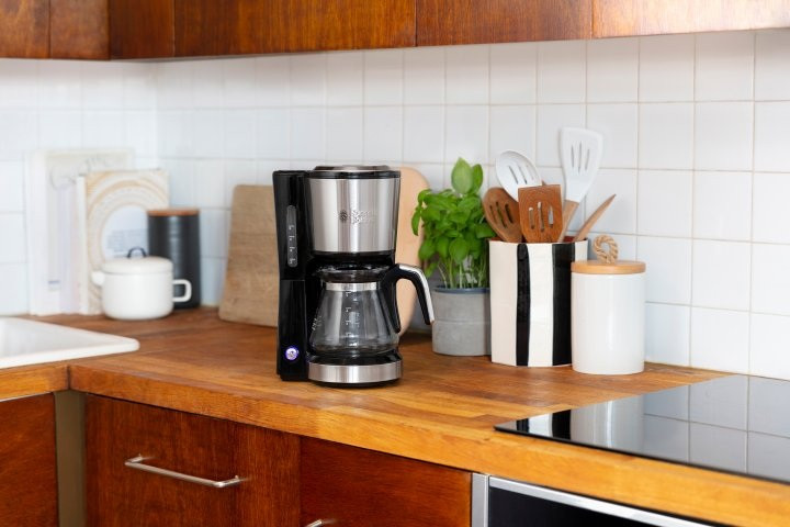 Кофеварка капельная Russell Hobbs СompaСt Home 24210-56 650 Вт Київ - зображення 4