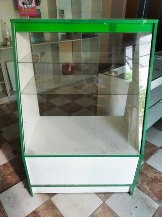 Продам витрины и прилавки для магазина Черновцы - изображение 2