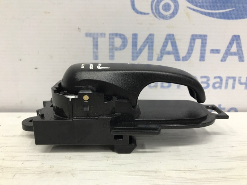 Ручка двери внутренняя левая Nissan Tiida C11 1.6 БЕНЗИН HR16 2004 (б/у) Київ - зображення 2