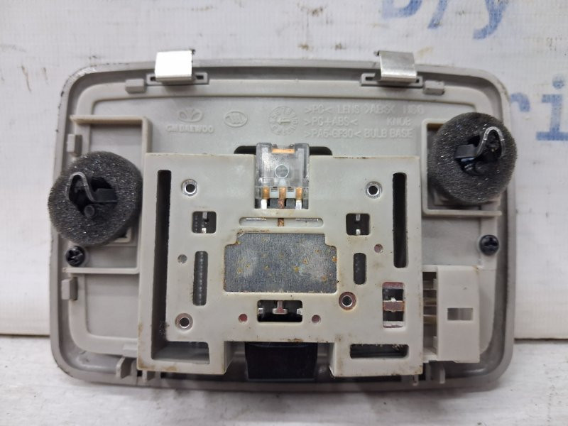 Плафон задний Chevrolet Captiva C140 2.2 DIESEL Z22D1 2006 (б/у) Киев - изображение 2