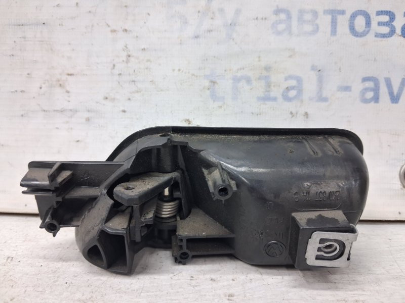 Ручка двери внутреняя передняя правая Volkswagen Caddy 2K 1.9 DIESEL BJB 2003 (б/у) Киев - изображение 3