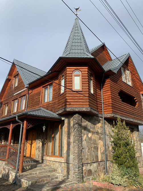 Просторий триповерховий будинок у Делятині 313 м² Яремче - изображение 1