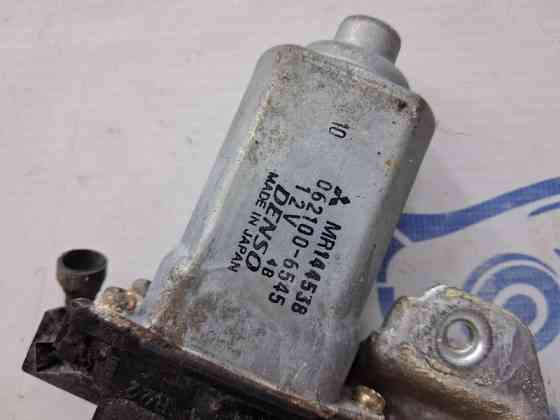 Стеклоподъемник задний правый Mitsubishi Pajero Sport 1996-2008 MR335006 (Арт. 64951) Киев