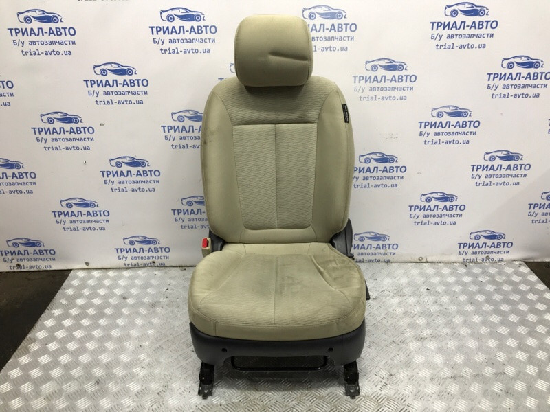 Сиденье переднее левое Hyundai Santa fe CM 2.7 БЕНЗИН G6EA 2005 (б/у) Київ - зображення 1