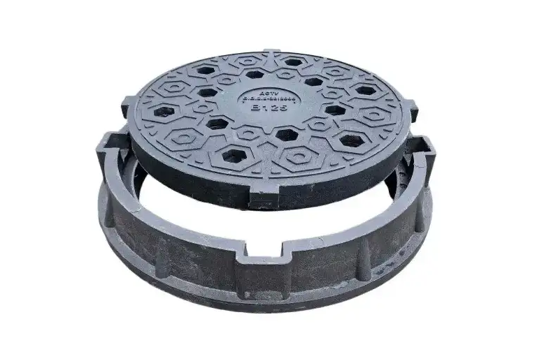 Люк садовый пластмассовый легкий А15 Київ - зображення 11