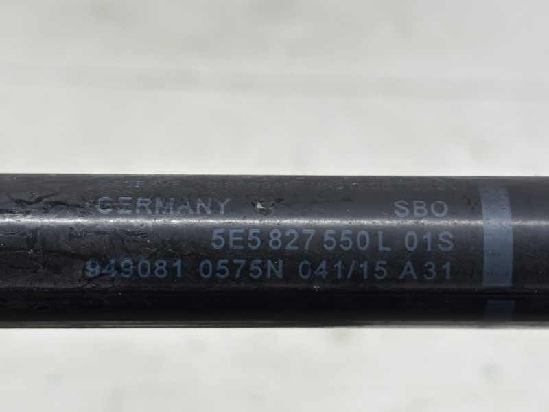 Амортизатор крышки багажника Skoda Octavia 2013-2020 5E5827550L (Арт. 83353) Київ - зображення 4