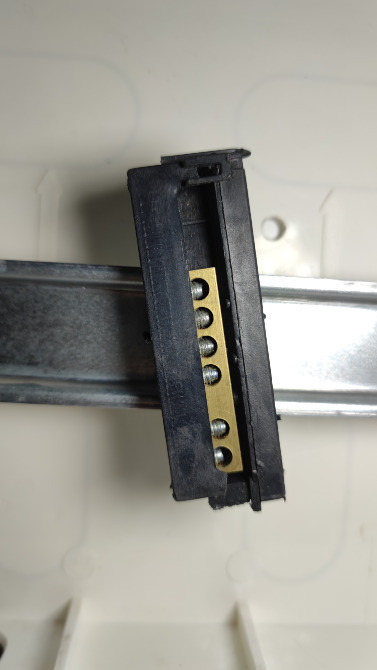 Пластиковий бокс 16 місць під модульні автомати, Mutlusan. прозорі дверцята Ромни - зображення 7