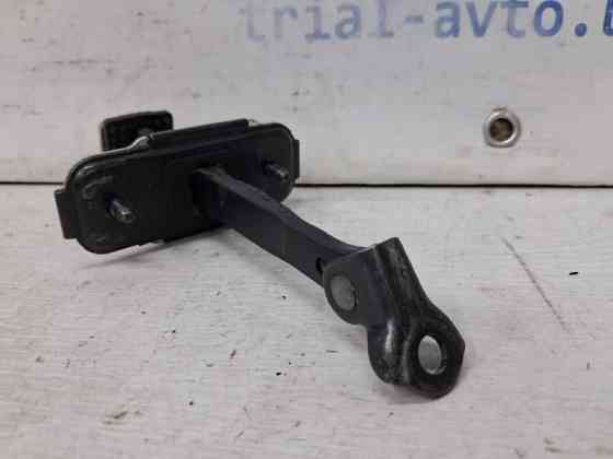 Ограничитель двери передний правый Kia Ceed 2006-2012 793901H500 (Арт. 66283) Киев