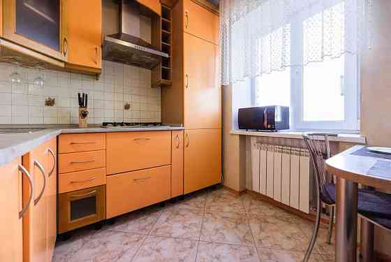 посуточная аренда 2-к квартира Киев, Днепровский, 1090 грн./сутки Киев