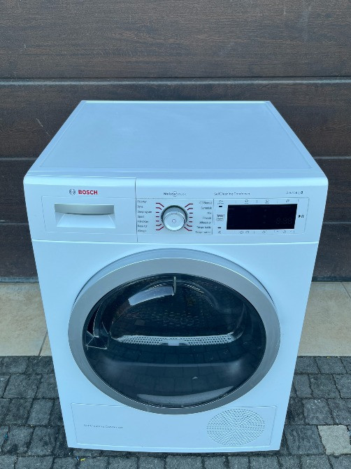 Сушка Bosch Serie8 з тепловим насосом 1000Вт ідеальний стан Бережани - зображення 1