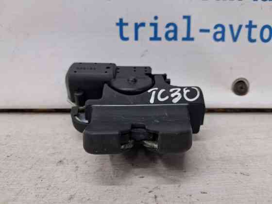 Замок крышки багажника Toyota Camry 2001-2006 6460033090 (Арт. 68216) Київ